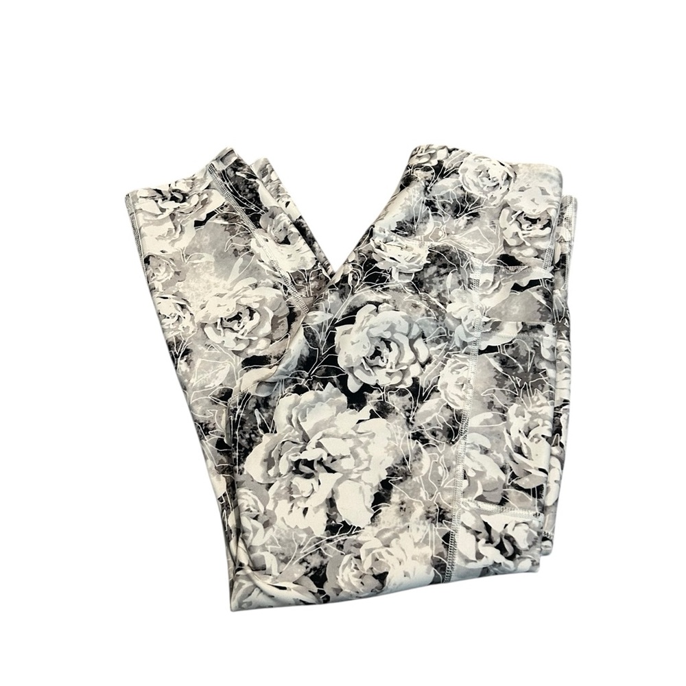 MARIKA black and white floral leggings